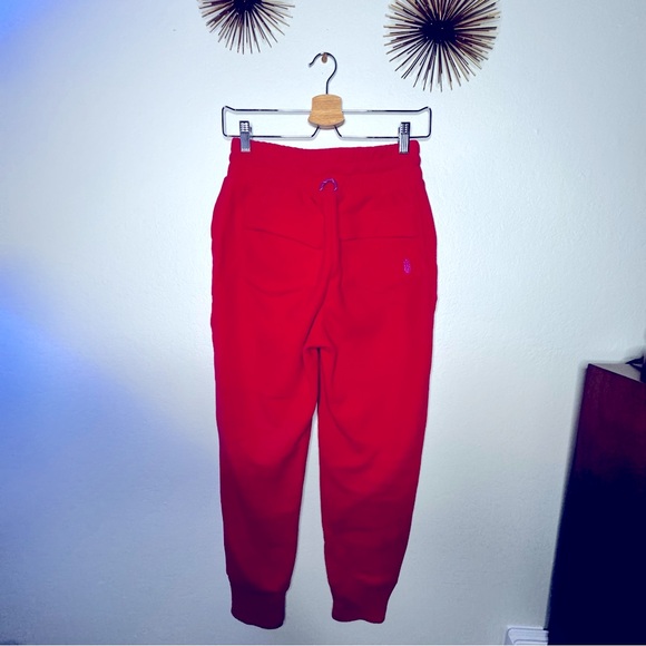 NWOT Free people movement fleece joggers with pockets. - Picture 2 of 10